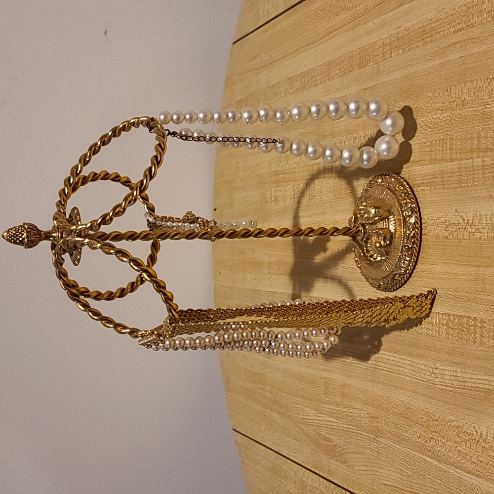 Jewelry Holder